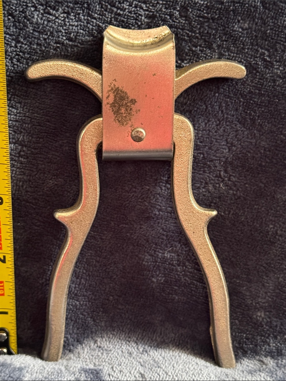 Vintage Metal Nutcracker - Gold Tone - Picture 3 of 3